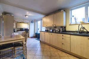 Kitchen/Diner- click for photo gallery